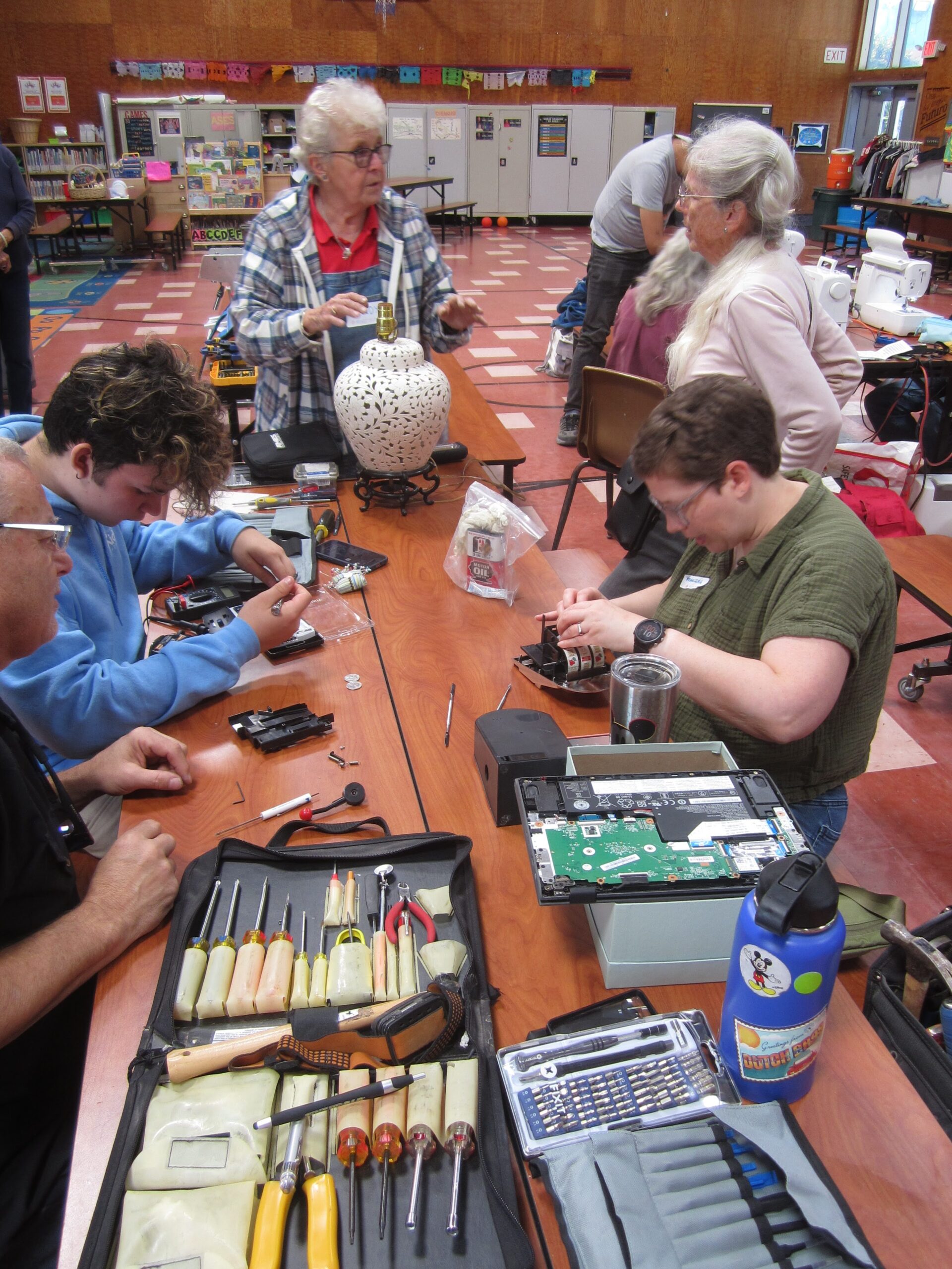 Repair Advice Workshop with Fixit Clinic @ Burlingame Public Library